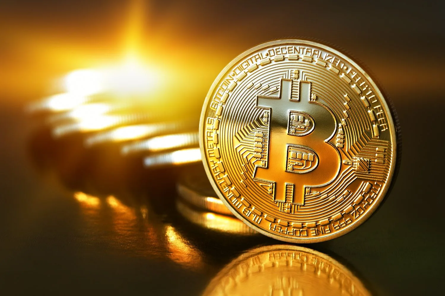 Cryptocurrency : How It Works ? - Is this Legal? - Economical change 100%